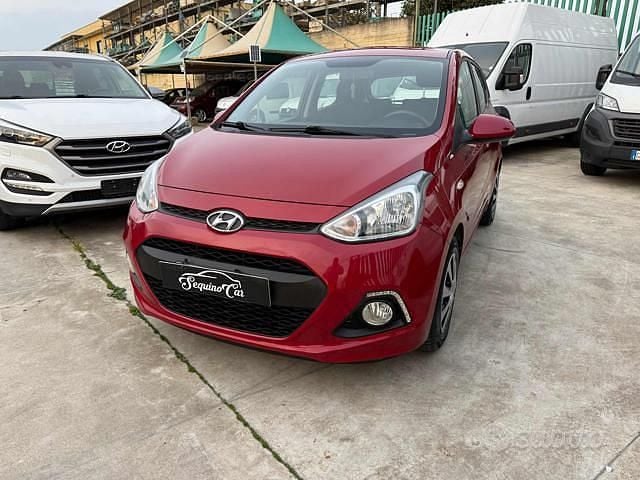 Usata Hyundai i10 Edition 2015 Bordeaux Utilitaria