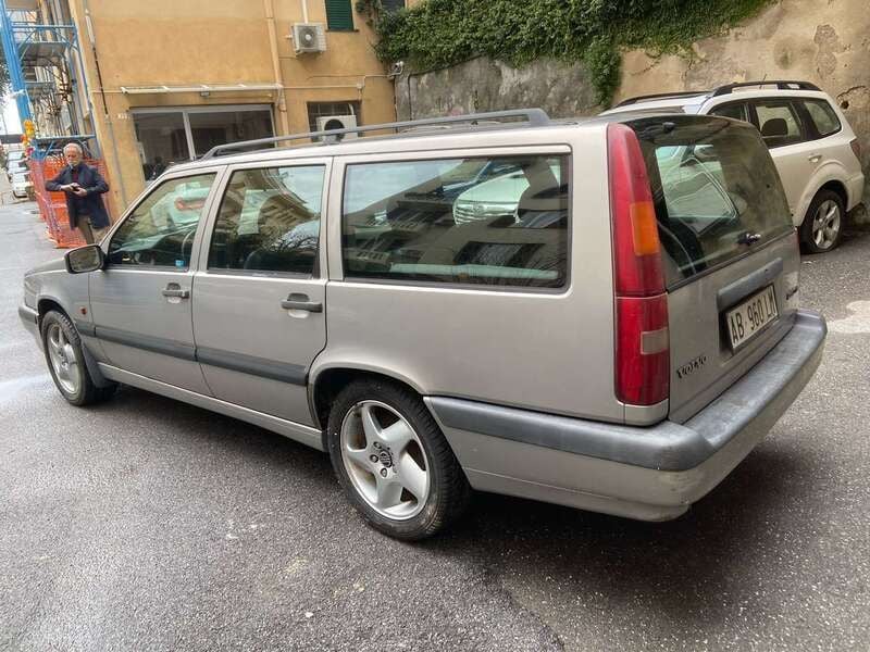 Usata Volvo 850 211 CV (155 kW) 1994 Argento Station wagon