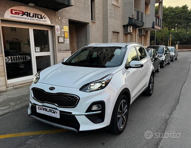 Bianco Usata 2021 Kia Sportage Style SUV | 15.490 € (Buon prezzo) - Immagine 1/4