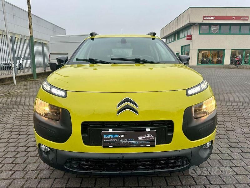 Usata Citroën C4 PureTech 2015 Giallo SUV