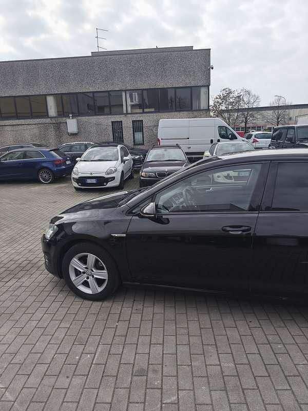 Usata VW Golf VII Comfortline 110 CV (80 kW) 2015 Berlina