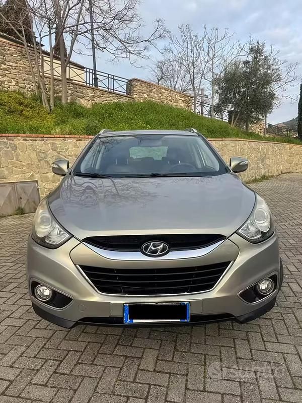 Usata Hyundai ix35 116 CV (85 kW) 2011 Giallo SUV