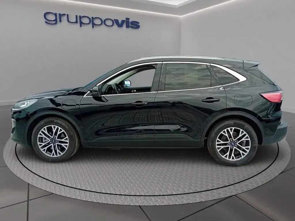 Usata Ford Kuga Titanium 225 CV (165 kW) 2020 Nero metallizzato SUV