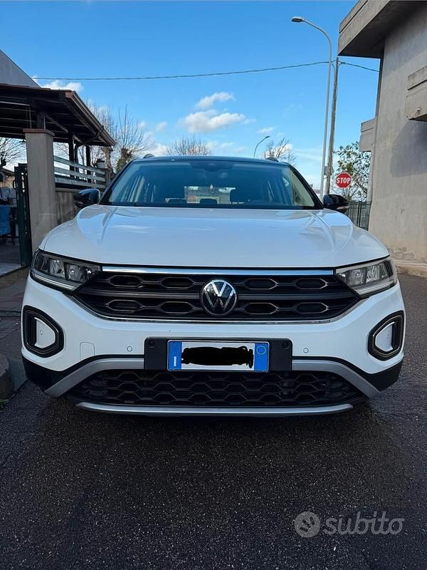 Usata VW T-Roc Style 115 CV (84 kW) 2022 Bianco SUV