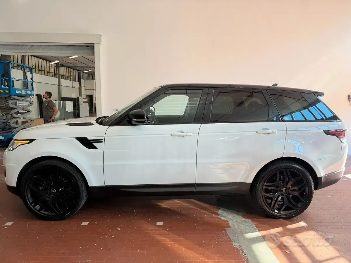 Usata Land Rover Range Rover Sport HSE Dynamic 249 CV (183 kW) 2016 Bianco SUV