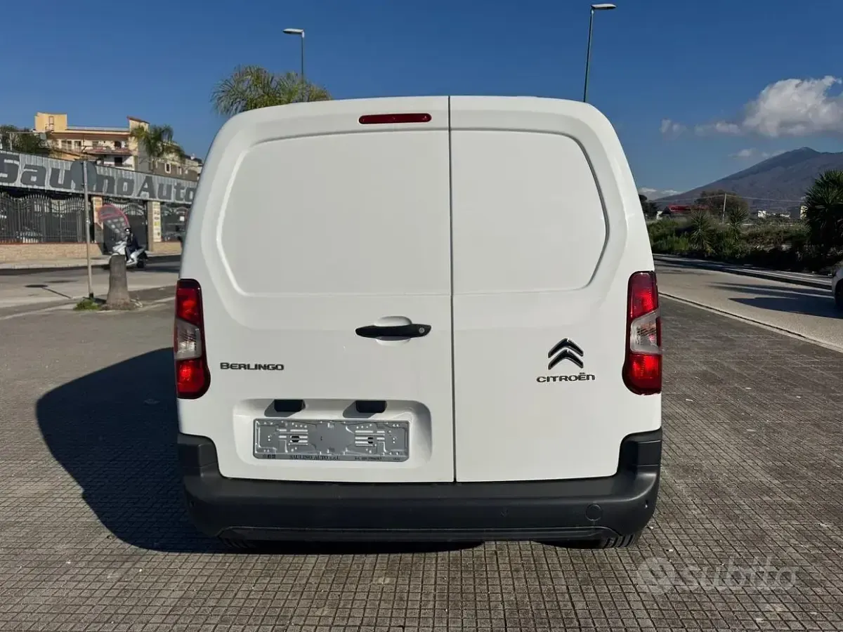 Usata Citroën Berlingo 102 CV (75 kW) 2020 Bianco Monovolume