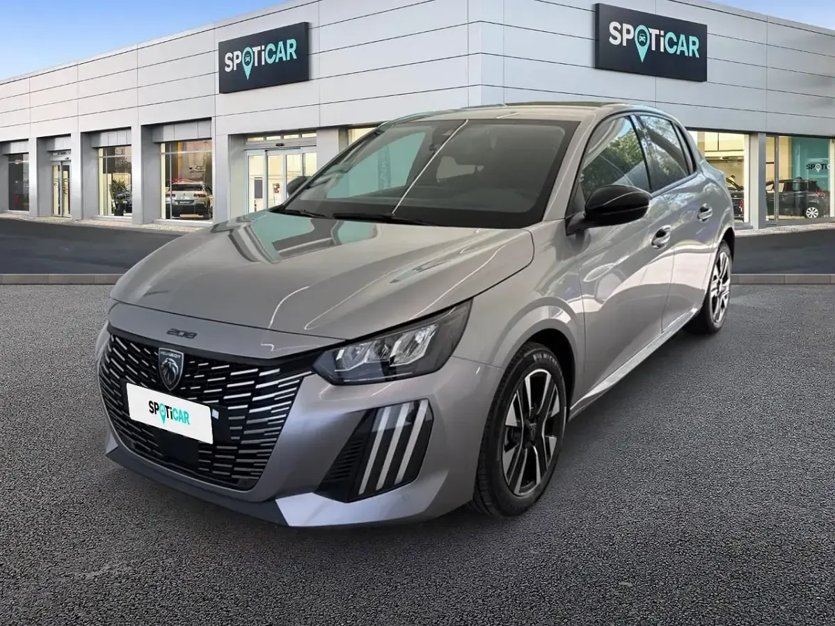 Usata Peugeot 208 Allure 102 CV (75 kW) 2025 Grigio Utilitaria