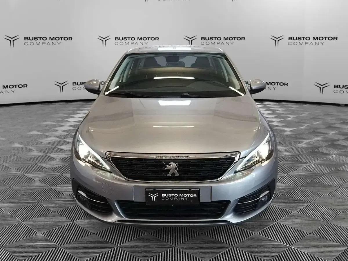 Usata Peugeot 308 SW Active 131 CV (96 kW) 2019 Grigio Station wagon