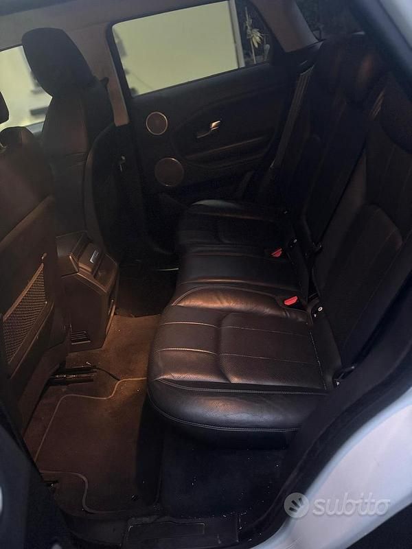 Usata Land Rover Range Rover evoque 180 CV (132 kW) 2016 Bianco SUV