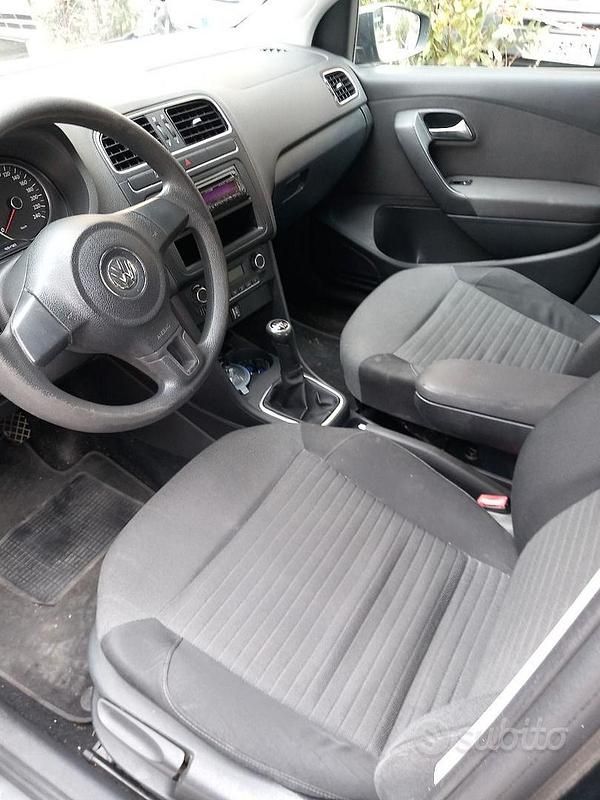 Usata VW Polo 2010 Grigio Berlina