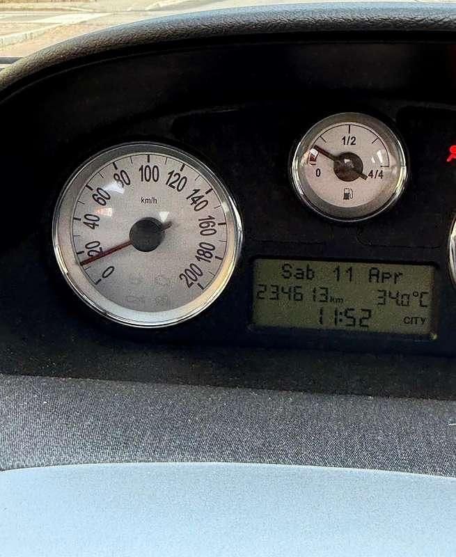 Usata Lancia Ypsilon 75 CV (55 kW) 2010 Nero Utilitaria