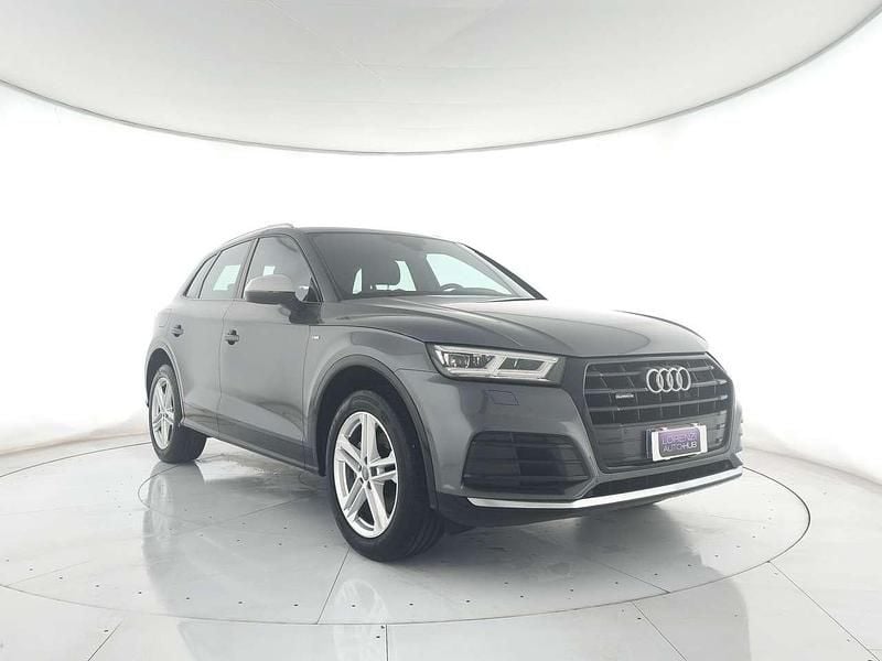 Usata Audi Q5 S-line plus 190 CV (139 kW) 2020 Grigio daytona SUV