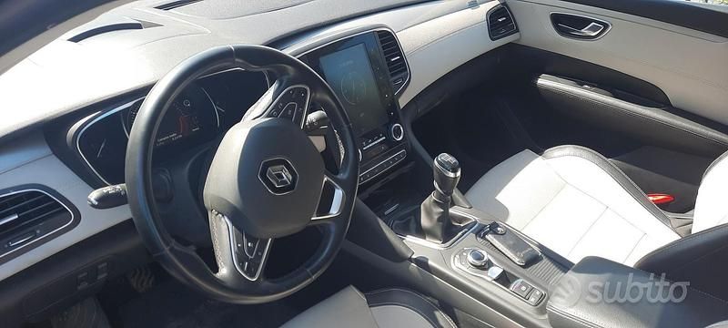 Usata Renault Talisman 150 CV (110 kW) 2020 Grigio Station wagon