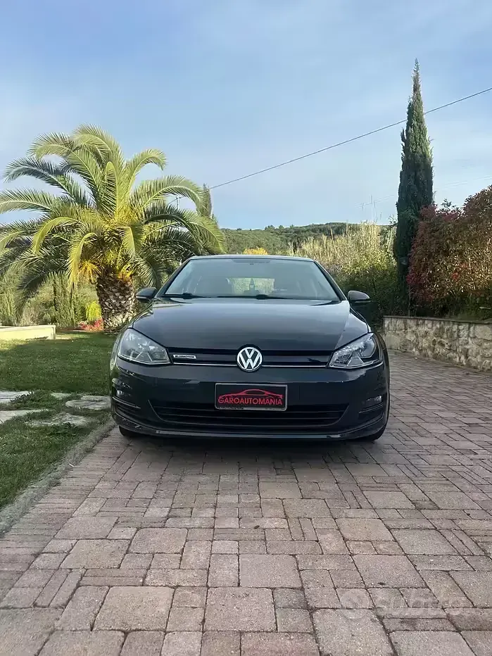 Occasion VW Golf VII Highline 110 ch (80 kW) 2016 Gris Berline