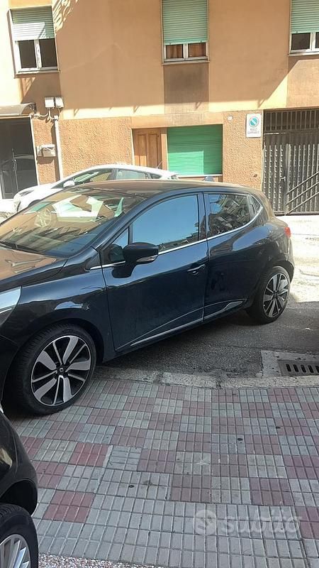 Usata Renault Clio IV 2016 Nero Utilitaria
