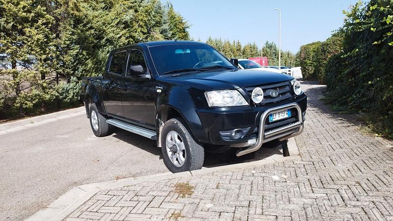 Usata Tata Xenon 140 CV (102 kW) 2010 Nero Pick-up