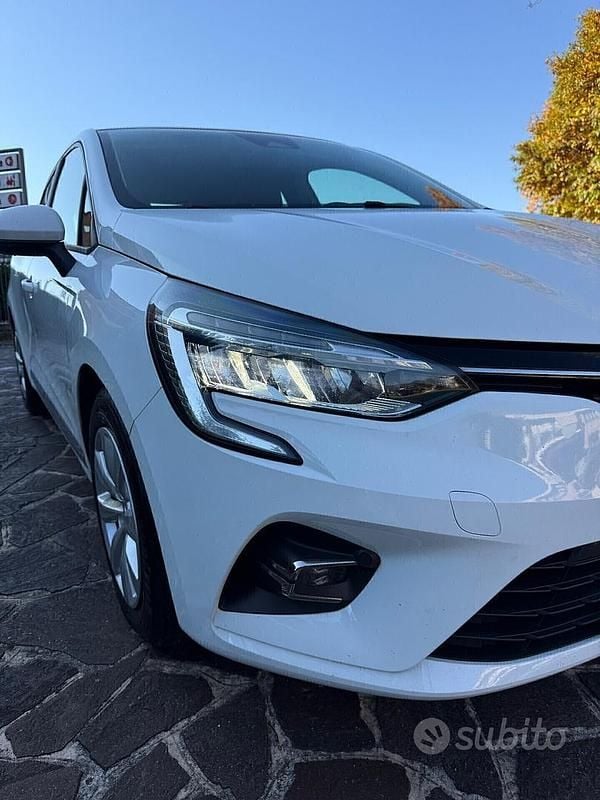 Usata Renault Clio V 85 CV (62 kW) 2020 Bianco Berlina