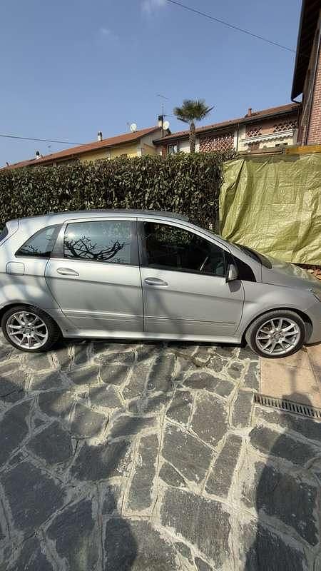 Usata Mercedes B180 109 CV (80 kW) 2007 Monovolume
