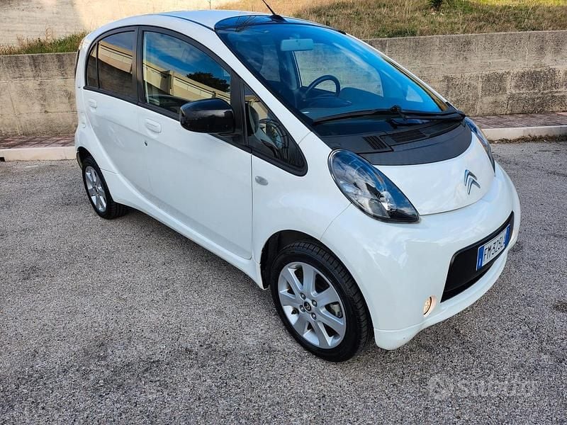 Usata Citroën C-zero Seduction 35 kW (48 CV) 2017 Bianco Utilitaria