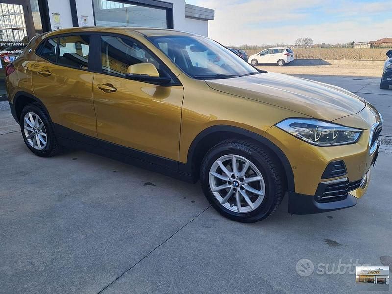 Begagnad BMW X2 M Sport 151 HK (111 kW) 2021 Guld SUV