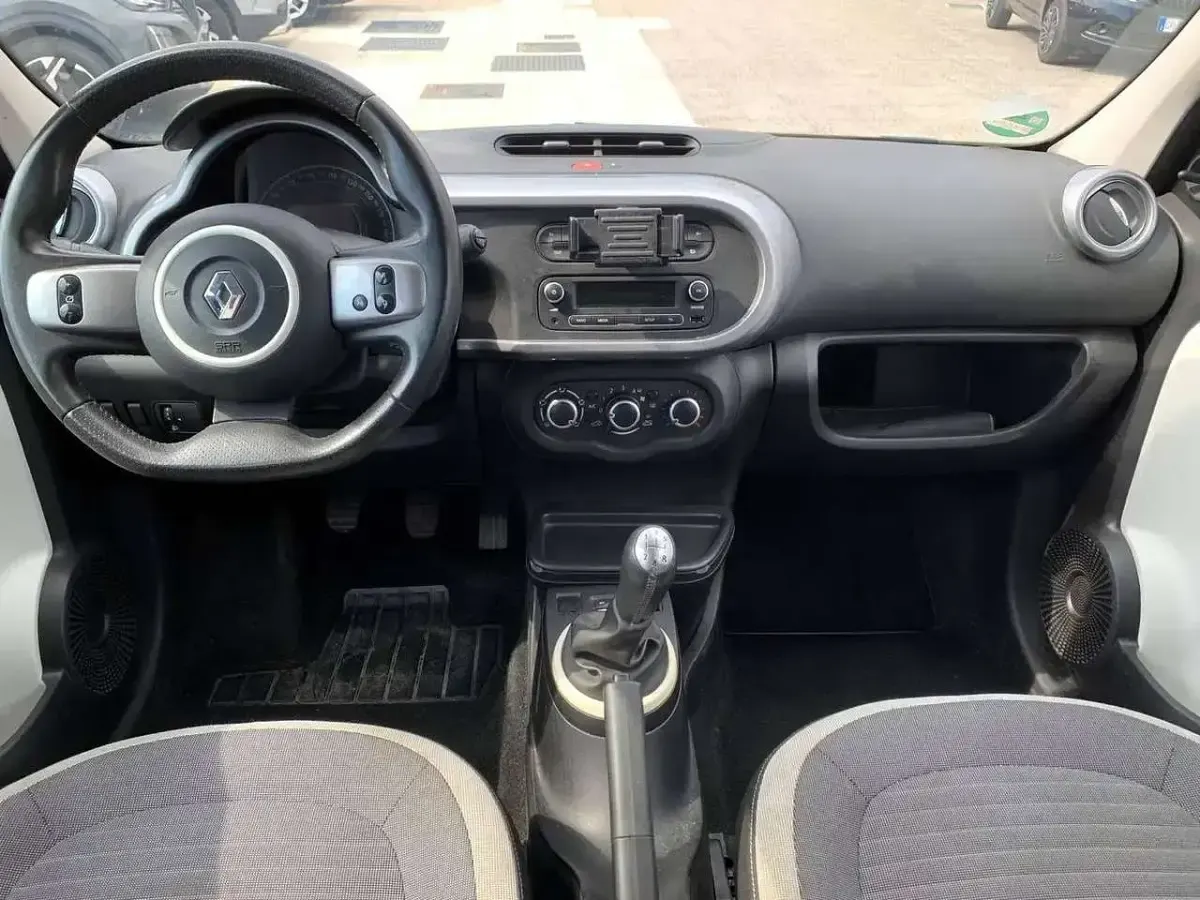 Usata Renault Twingo SE 69 CV (50 kW) 2018 Bianco Utilitaria