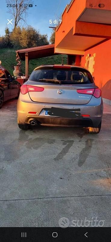Usata Alfa Romeo Giulietta Super 109 CV (80 kW) 2016 Grigio Utilitaria