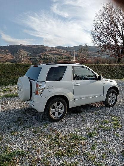 Usata Suzuki Vitara GLX 2010 Bianco SUV
