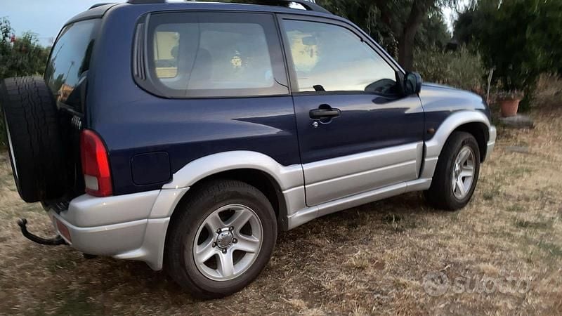 Usata Suzuki Grand Vitara 2004 Blu SUV