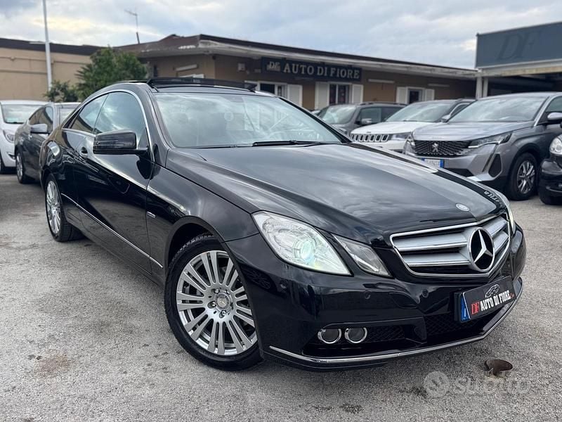 Usata Mercedes E220 Avantgarde 170 CV (125 kW) 2012 Nero Berlina
