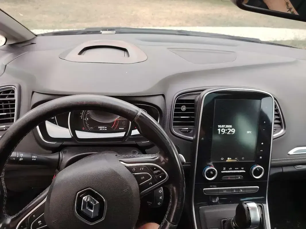 Usata Renault Grand Scénic IV Bose Edition 160 CV (117 kW) 2017 Monovolume