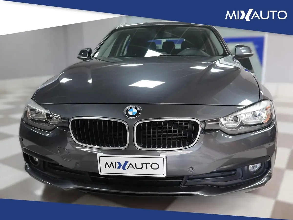 Usata BMW 318 Advantage 150 CV (110 kW) 2016 Grigio Station wagon