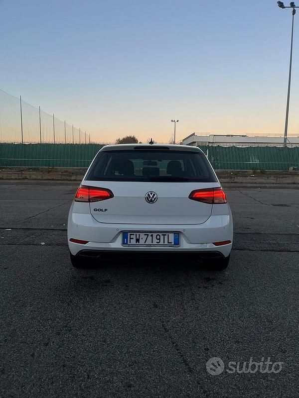 Usata VW Golf VII Trendline 86 CV (63 kW) 2019 Bianco Berlina
