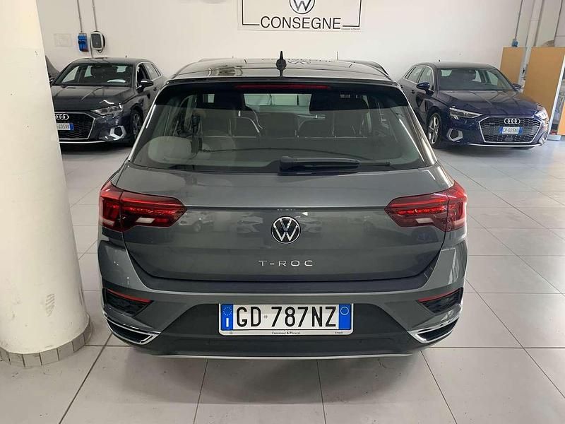 Usata VW T-Roc Advance 150 CV (110 kW) 2021 Grigio SUV