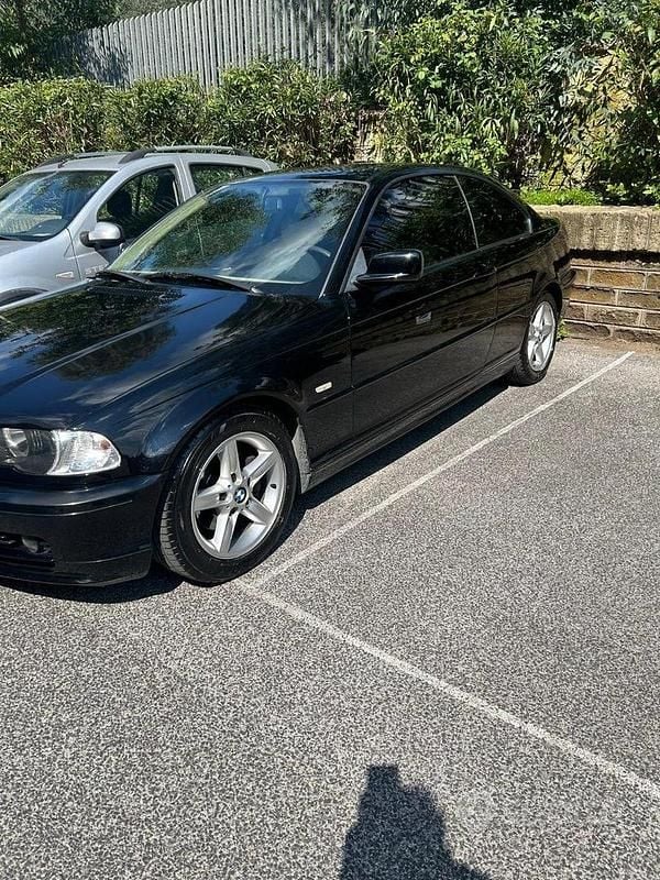 Usata BMW 318 2000 Nero Coupé