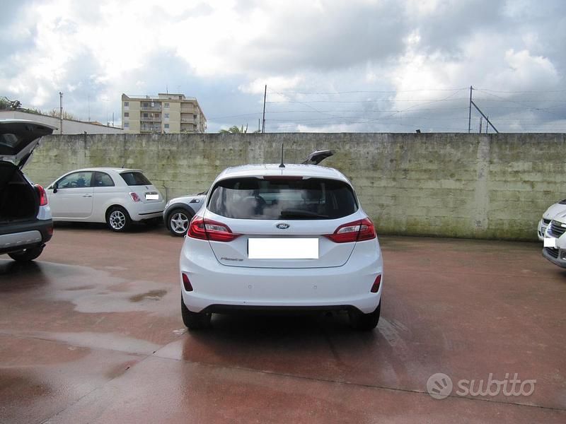 Second-hand Ford Fiesta Active 86 CP (63 kW) 2019 Alb Hatchback