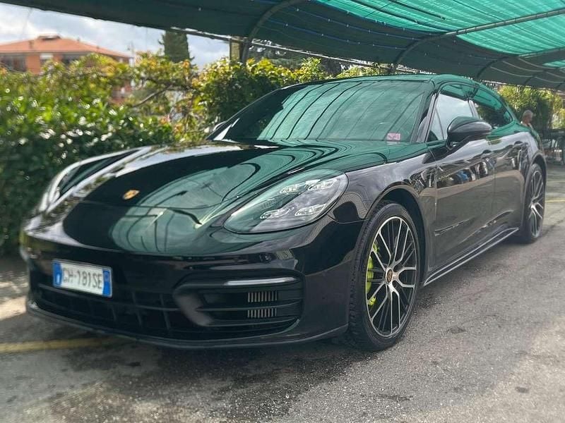 Usata Porsche Panamera Platinum Edition 330 CV (242 kW) 2022 Nero Station wagon