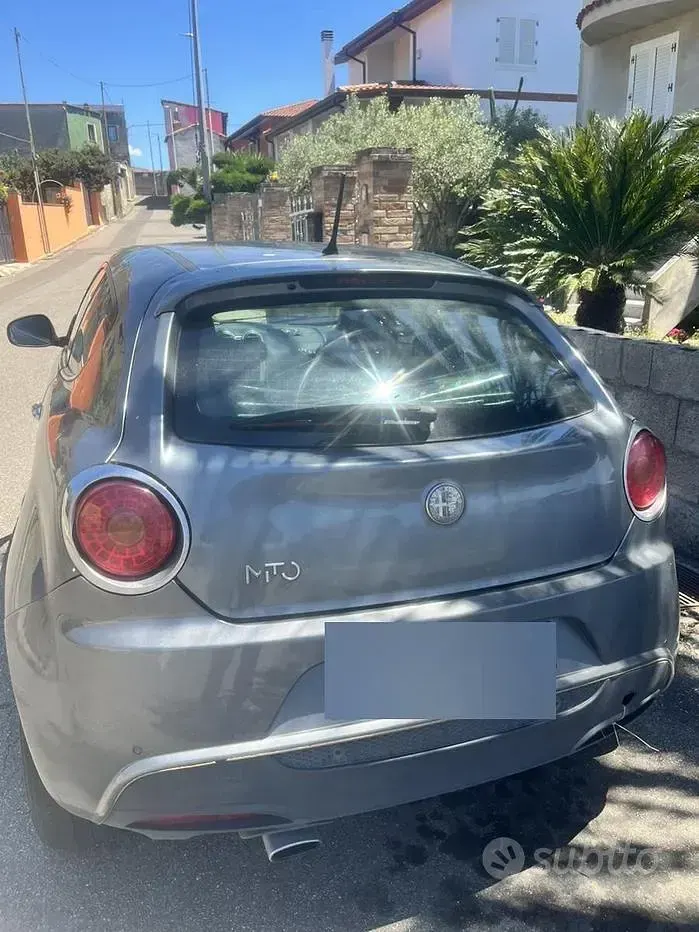 Usata Alfa Romeo MiTo 120 CV (88 kW) 2009 Grigio Utilitaria