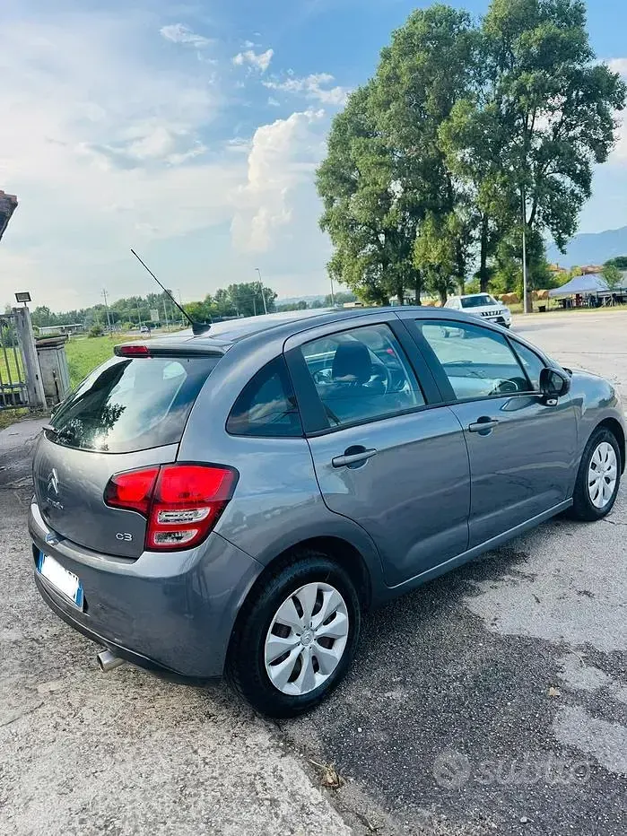 Usata Citroën C3 Attraction 68 CV (50 kW) 2011 Grigio Berlina