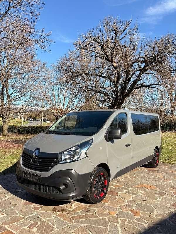 Usata Renault Trafic Expression 145 CV (106 kW) 2018 Grigio Monovolume