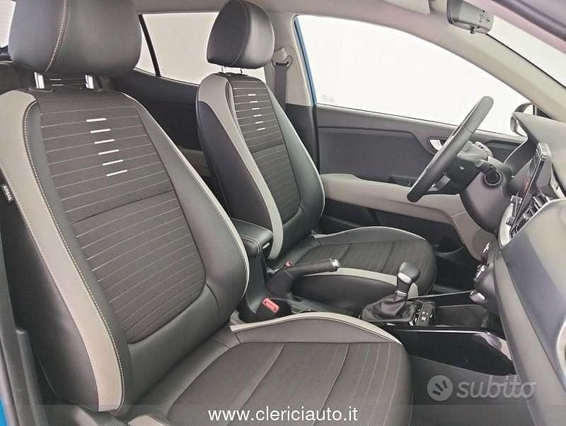 Usata Kia Stonic GT-Line 120 CV (88 kW) 2024 Blu/azzurro SUV