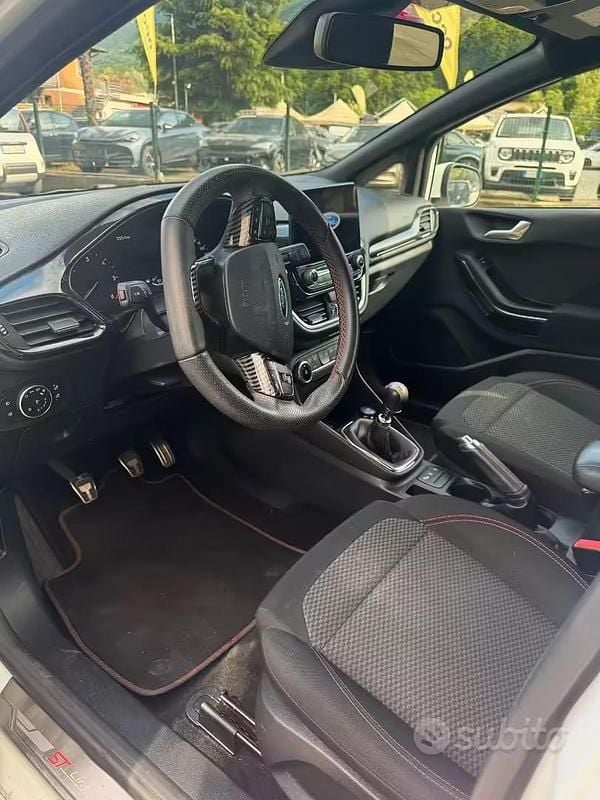 Usata Ford Fiesta ST-Line 90 CV (66 kW) 2020 Utilitaria