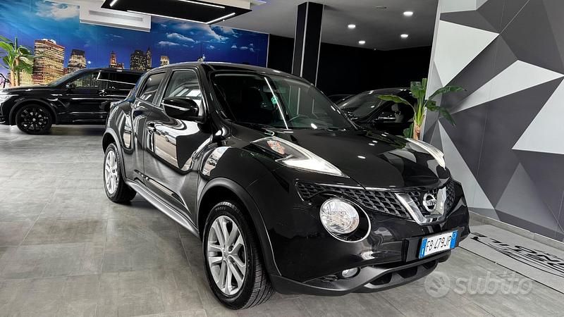 Usata Nissan Juke Tekna 110 CV (80 kW) 2015 Nero SUV