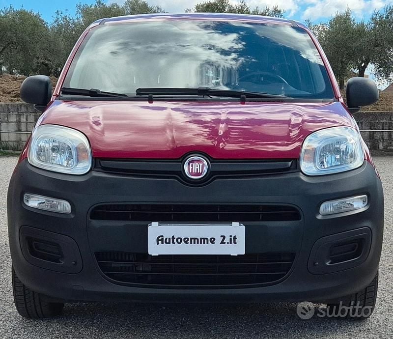 Usata Fiat Panda Pop 80 CV (58 kW) 2015 Rosso Utilitaria