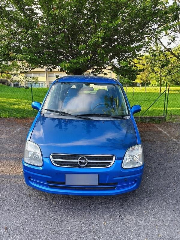 Occasion Opel Agila 58 ch (42 kW) 2003 Bleue Monospace