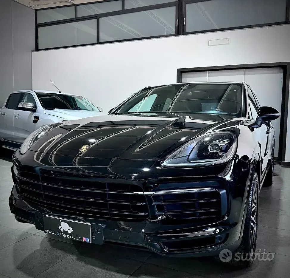 Usata Porsche Cayenne 340 CV (250 kW) 2019 Nero SUV