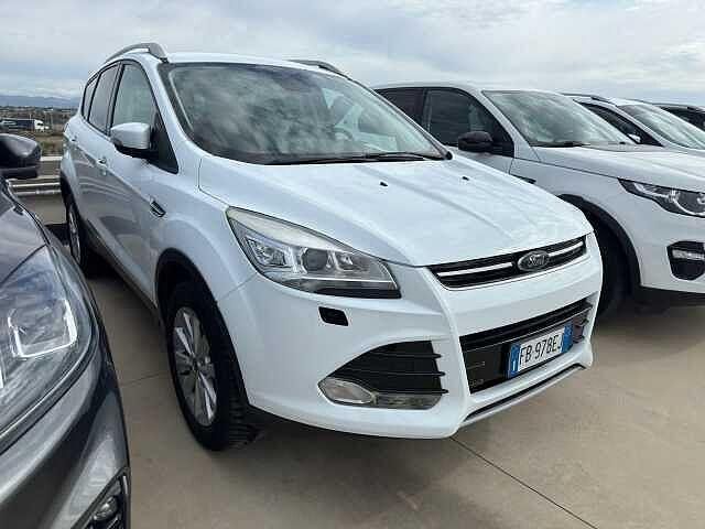 Usata Ford Kuga Titanium 120 CV (88 kW) 2015 Bianco SUV