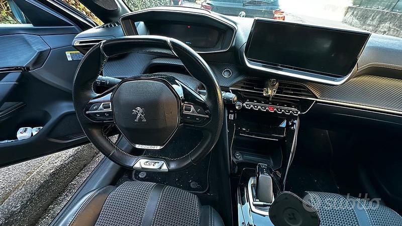 Usata Peugeot 208 GTi 100 kW (136 CV) 2021 Nero Utilitaria