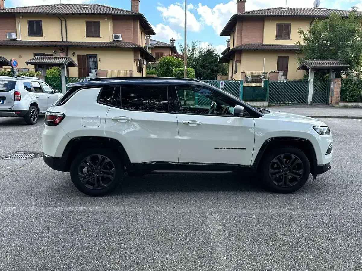 Usata Jeep Compass 131 CV (96 kW) 2021 Bianco SUV