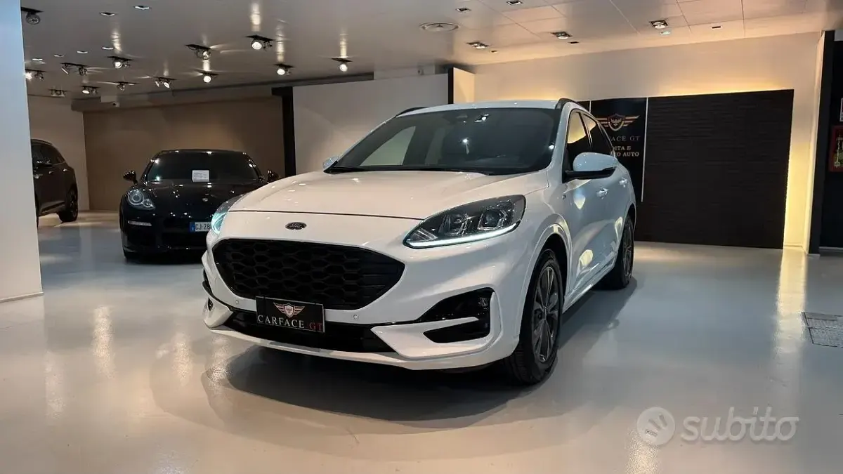 Usata Ford Kuga ST-Line 120 CV (88 kW) 2021 Bianco SUV