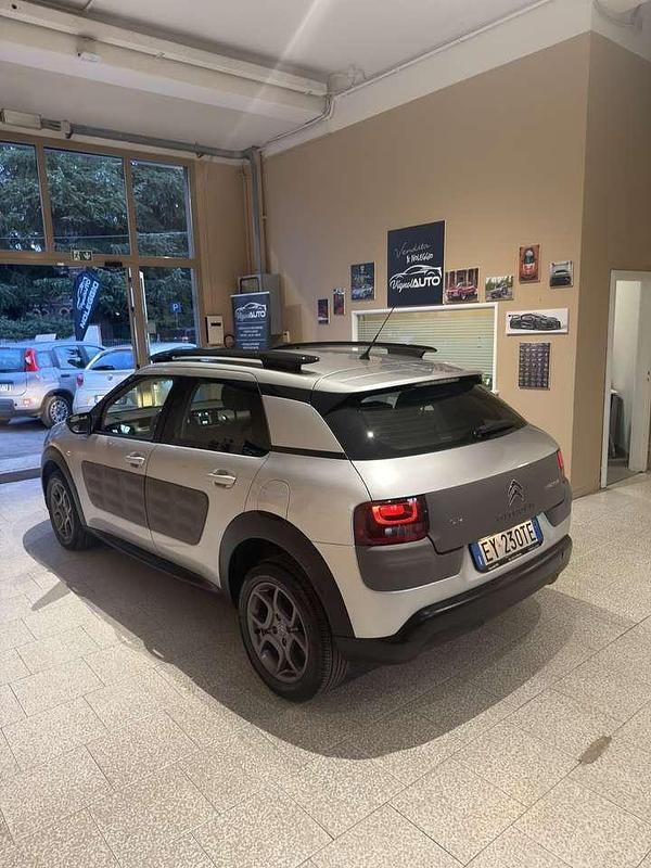 Usata Citroën C4 Feel 82 CV (60 kW) 2015 Argento Berlina